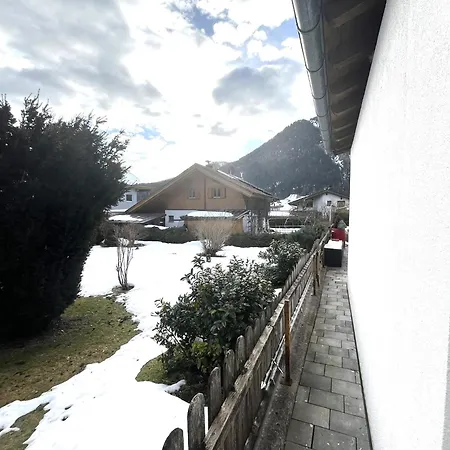 Haus Rabensteiner Apartment Scharnitz Exterior photo